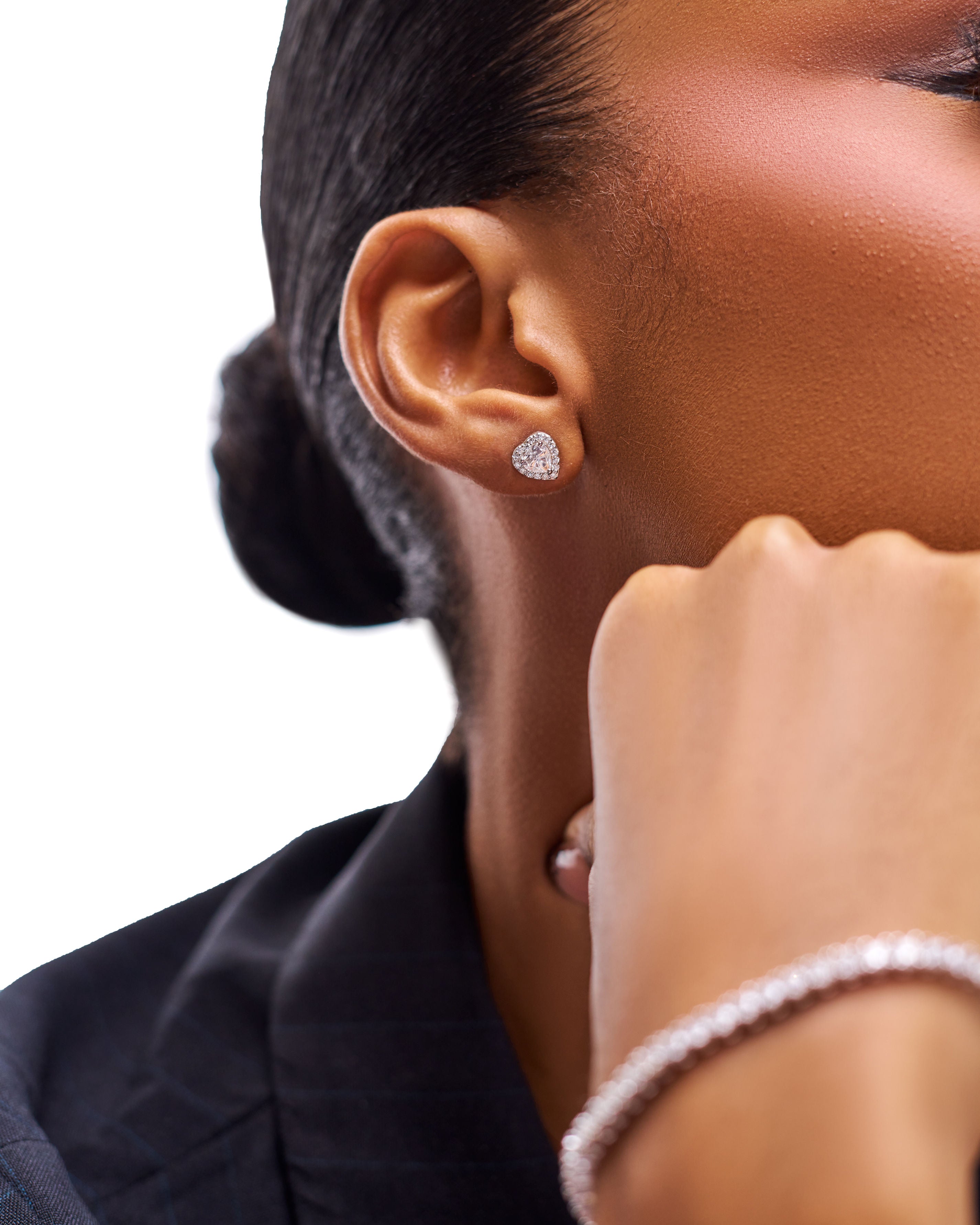 Single halo heart moissanaite earrings