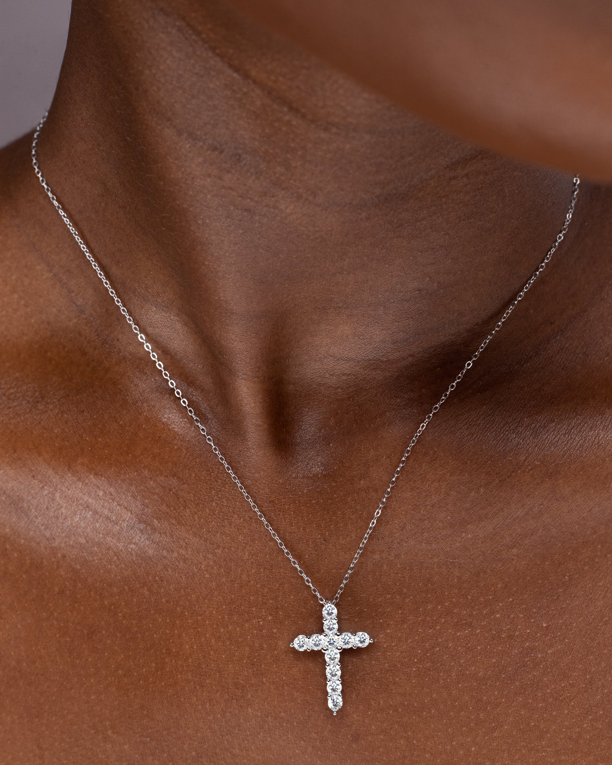 Thin chain cross moissanaite necklace